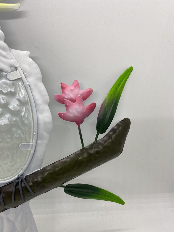 22nice4me Garden Statues metal wall art featuring a hand-painted cockatoo on a branch with pink flowers and leaves