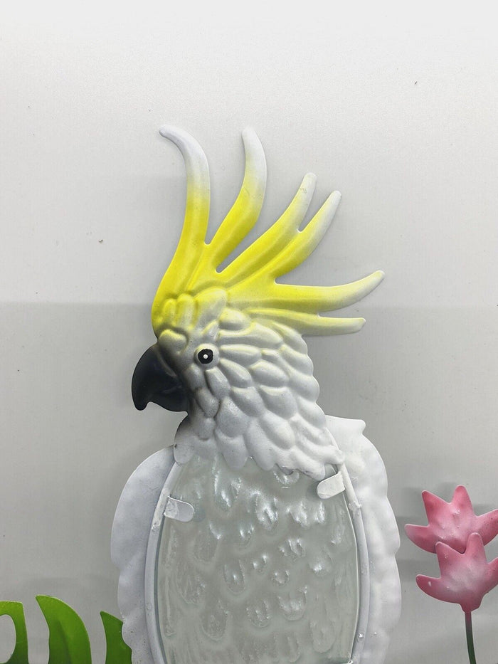 22nice4me Garden Statues metal wall art featuring a hand-painted white and yellow cockatoo with glass embossed detail