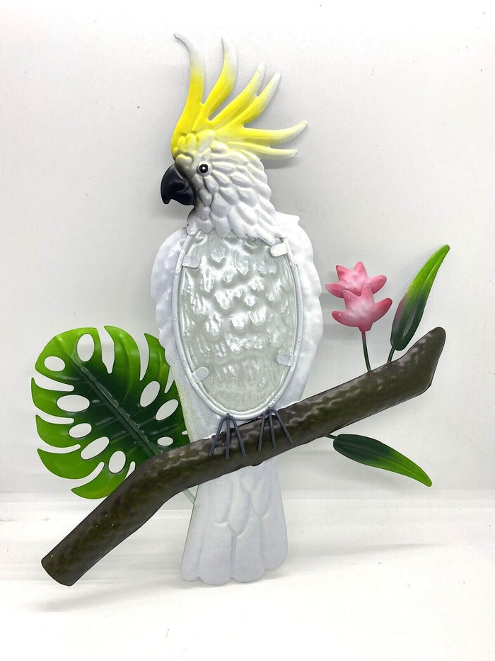 22nice4me Garden Statues metal wall art featuring a hand-painted cockatoo on a branch with glass embossed detail