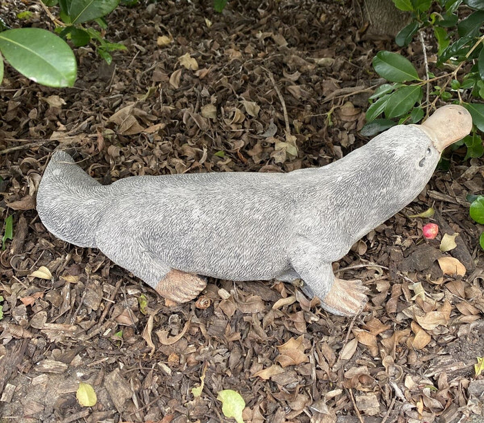 22nice4me Garden Statues hand-painted concrete platypus ornament for outdoor garden decor