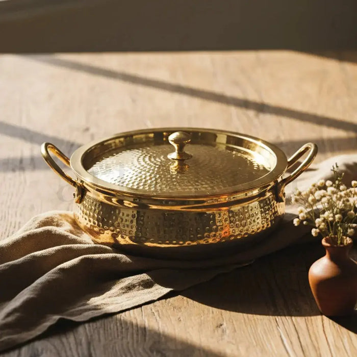 Brass Handi with Lid theartarium