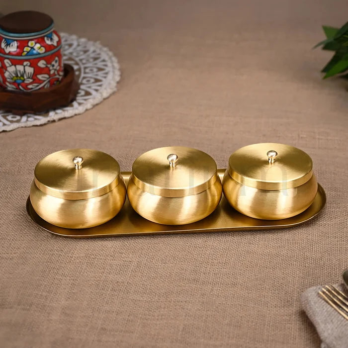 Brass Nut Bowl Set theartarium