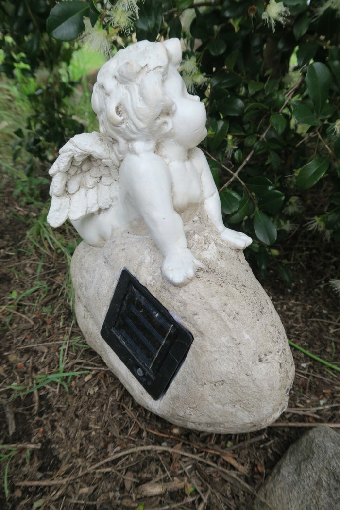 Cherub with Welcome Sign Solar Powered Statue Ornament Home Garden Decor