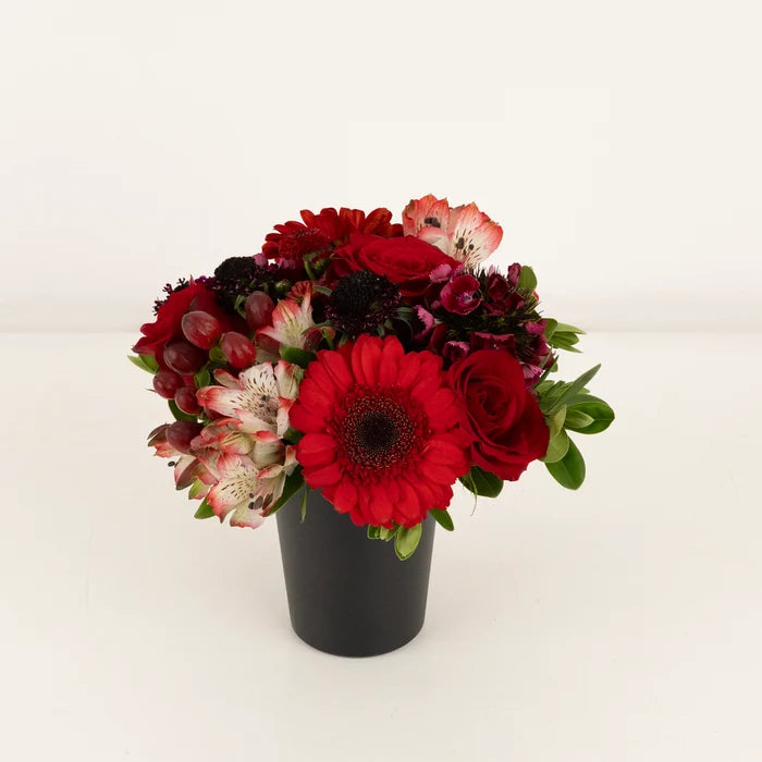 Delectable Red Flower Centerpieces Stem - Image
