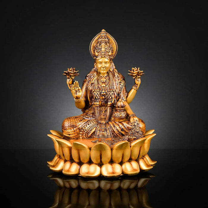 Dhanalaxmi Murti (Lotus) Car dashboard