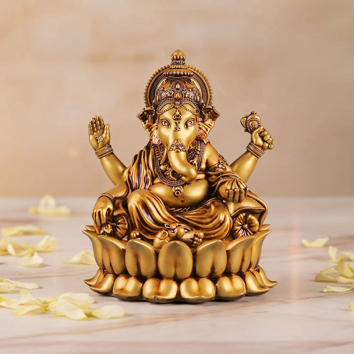 Ganpati Bappa (Lotus) Car Dashboard