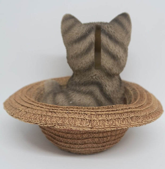GREY TABBY CAT MEMORAIL IN A HAT MONEY BOX ANIMAL GARDEN STATUE ORNAMENT  GIFT