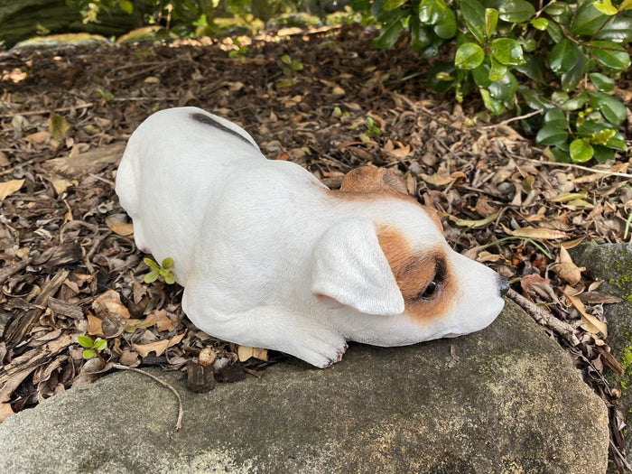 22nice4me Garden Statues hand-painted resin Jack Russell dog memorial statue resting on a rock in a garden
