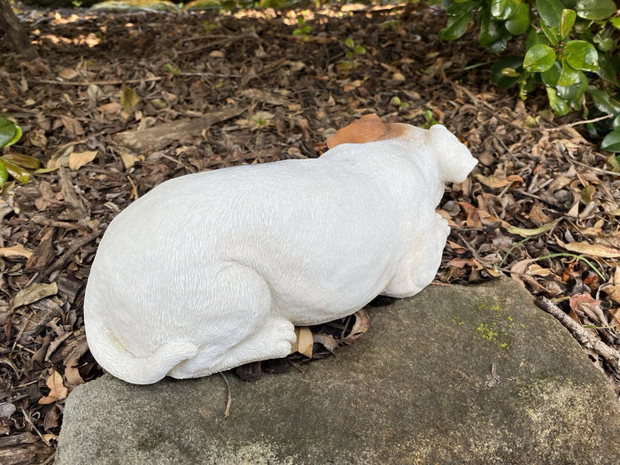 22nice4me Garden Statues hand-painted resin Jack Russell dog memorial statue resting on a stone in a garden