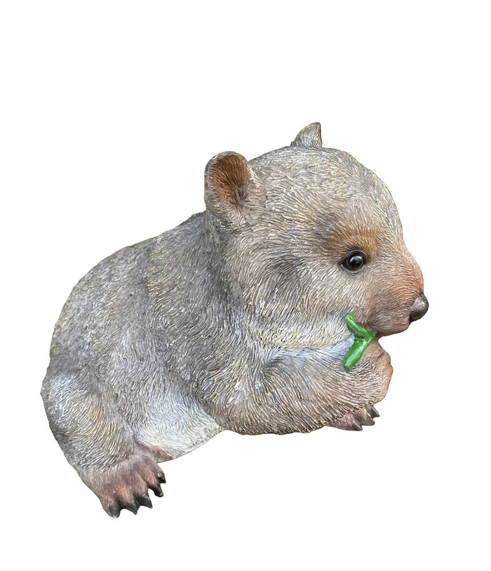 22nice4me Garden Statues hand-painted resin wombat ornament in natural brown and grey tones eating a green leaf