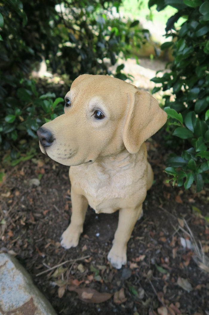 LABRADOR SITTING DOG PUPPY GIUDE DOG ANIMAL GARDEN STATUE ORNAMENT MEMORIAL