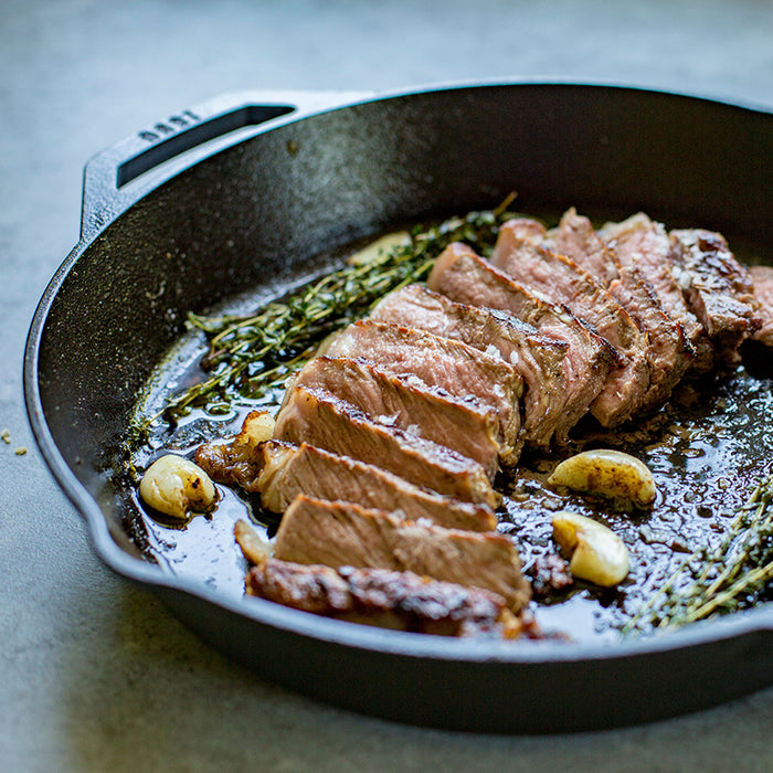 LODGE 12" CAST IRON DUAL HANDLE PAN