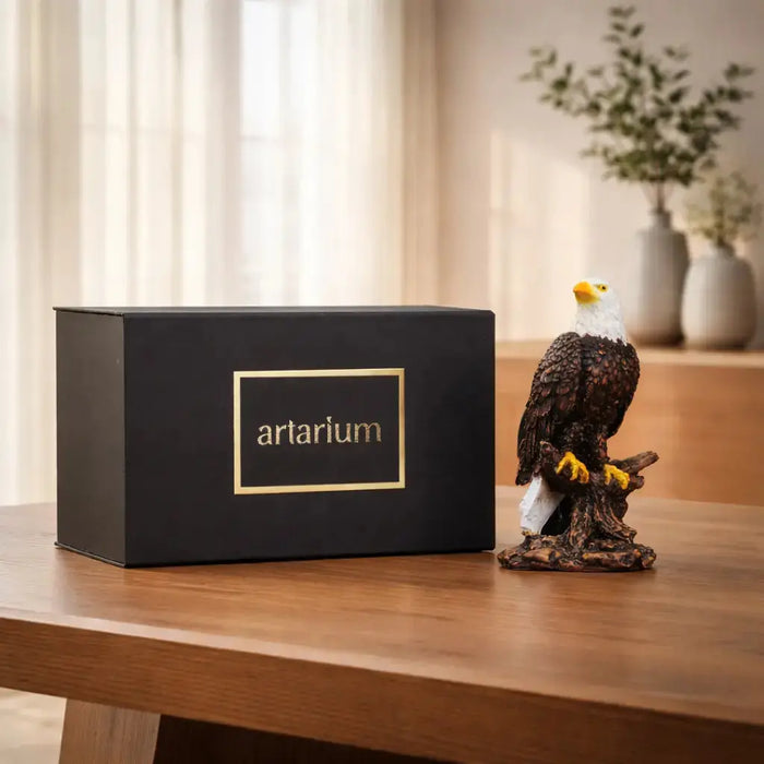Mighty Eagle with Gift Box theartarium