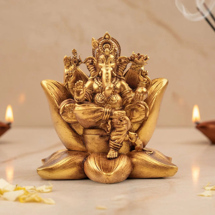 Padma Ganesha Car dashboard