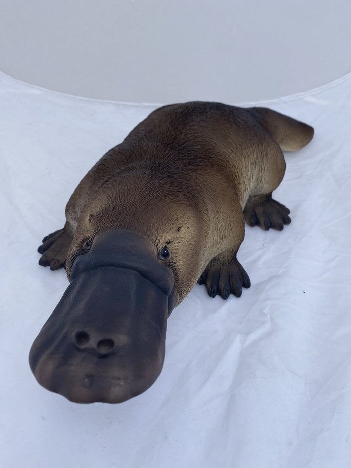 22nice4me Garden Statues hand-painted resin platypus ornament with realistic brown fur and dark bill