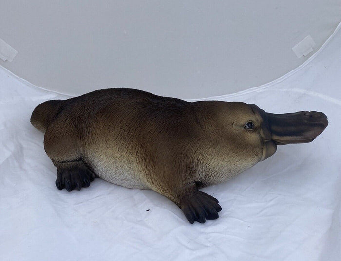 22nice4me Garden Statues hand-painted resin platypus ornament with realistic brown fur and flat bill