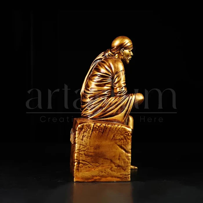 Sai Baba Statue