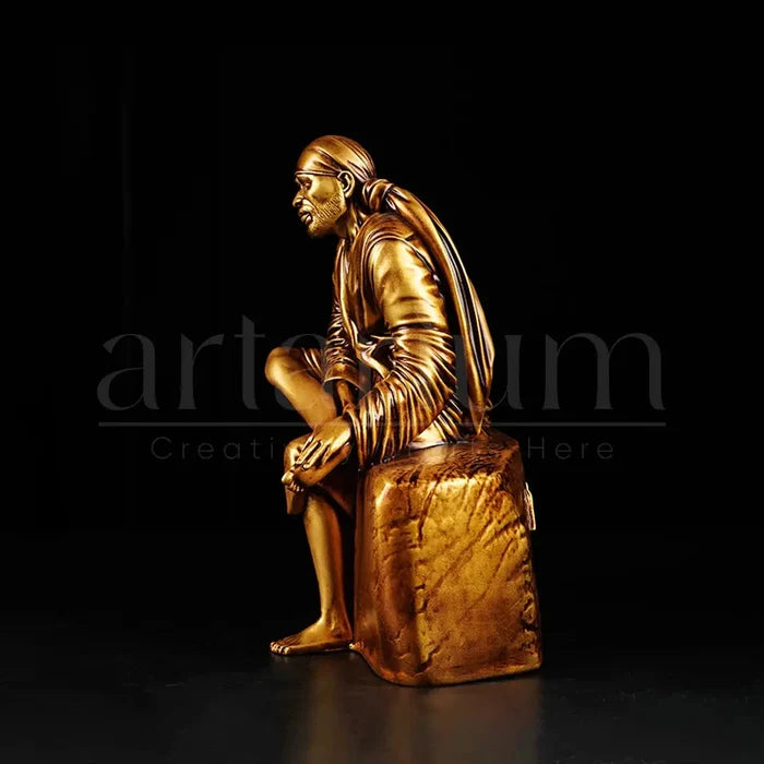 Sai Baba Statue