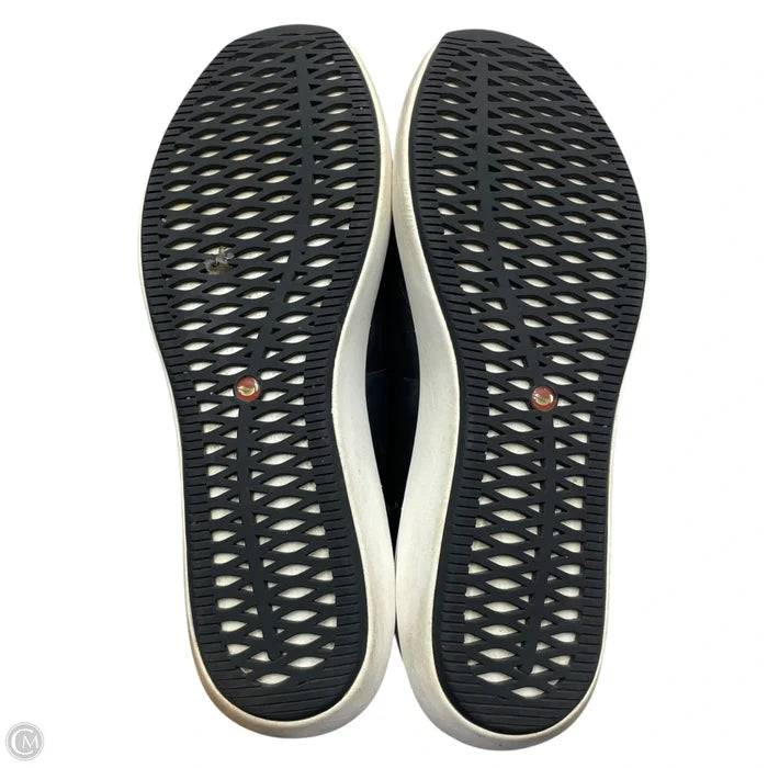 Shoes Flats By Clarks In Black, Size: 12