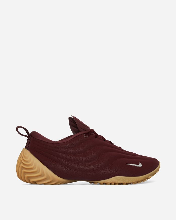 Nike Wmns W Nike Astra Ultra Burgundy Crush/Mtlc Silver Sneakers Low FZ5778-600